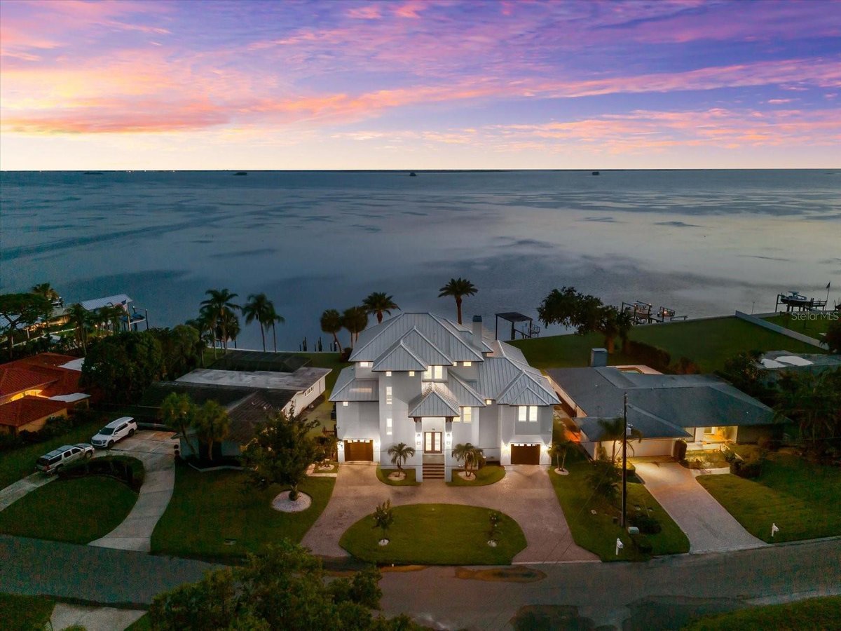 110 CARLYLE DRIVE
