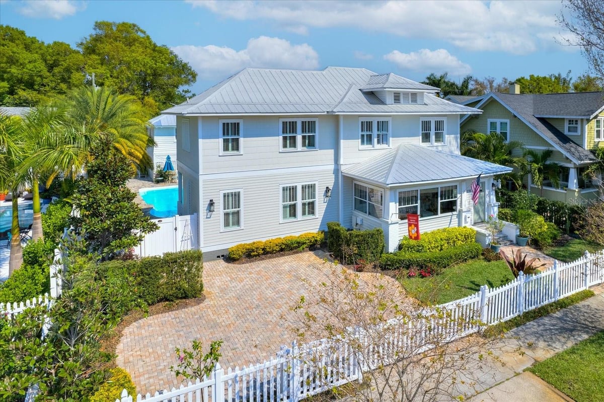 featured property