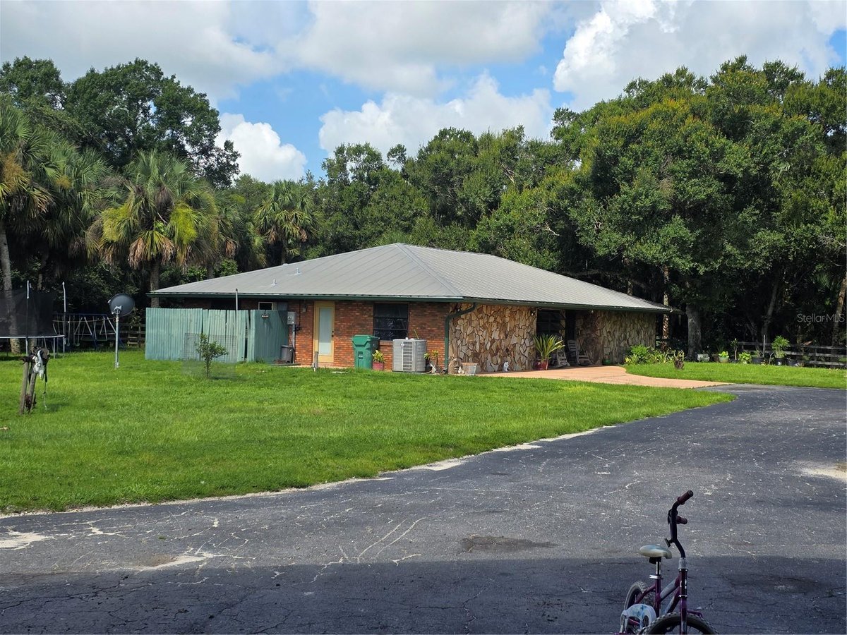 43451 & 43631 FARABEE ROAD