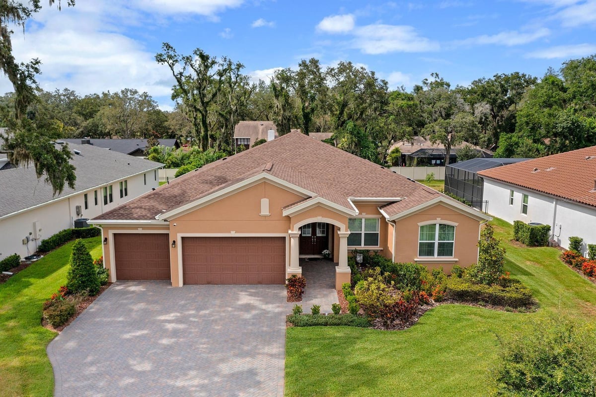 115 BROOKOVER LANE