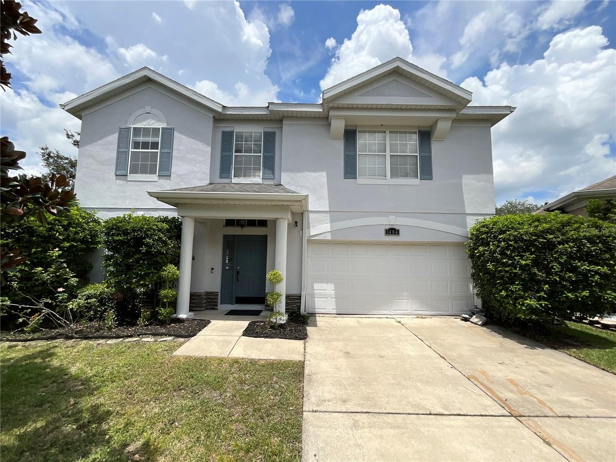 1404 SWAINSON COURT