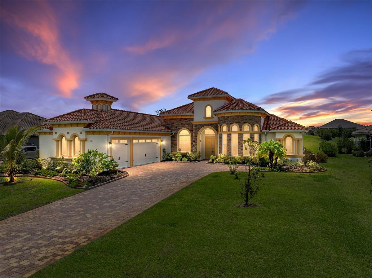 13753 CARRYBACK DRIVE, DADE CITY, FL 33525 | MLS #TB8417527 | IDX Real  Estate For Sale | Orlando, Florida Real Estate - Christina Rordam, Realtor, image size:1200x897