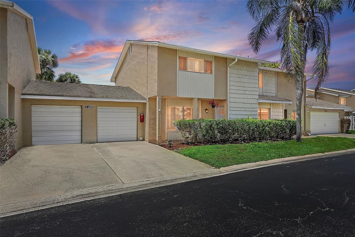 6490 CAPE HATTERAS WAY NE #4