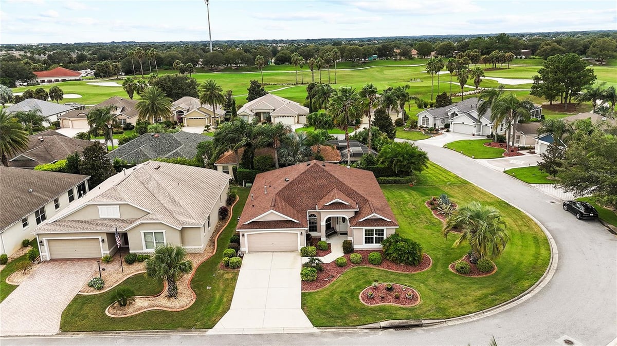 1147 ISLE OF PALMS PATH,  THE VILLAGES,  FL 32162