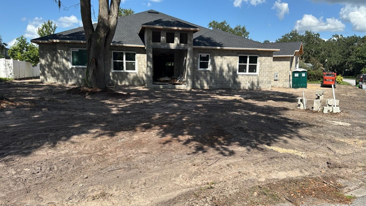 589 CHRISTINA LAKE DRIVE