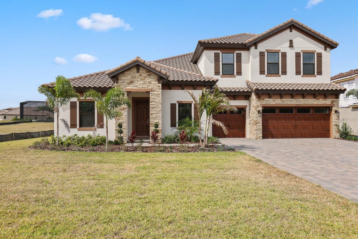 10017 MEADOWRUN DRIVE, LITHIA, FL 33547