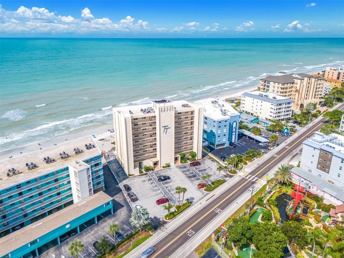 19450 GULF BOULEVARD #203