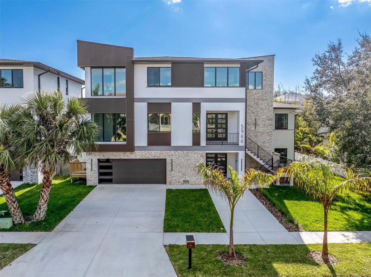 Community Featured Property