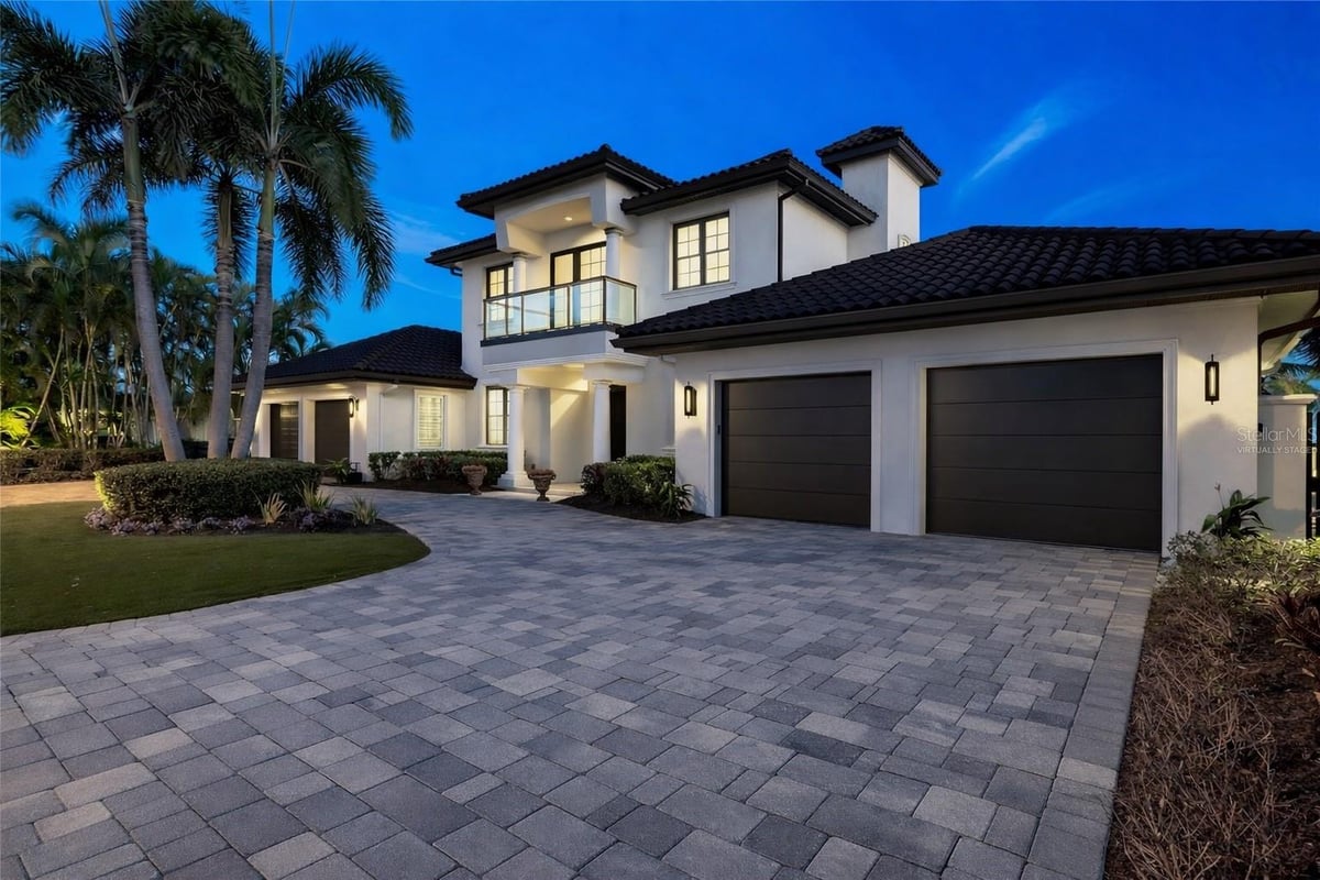 Community Featured Property