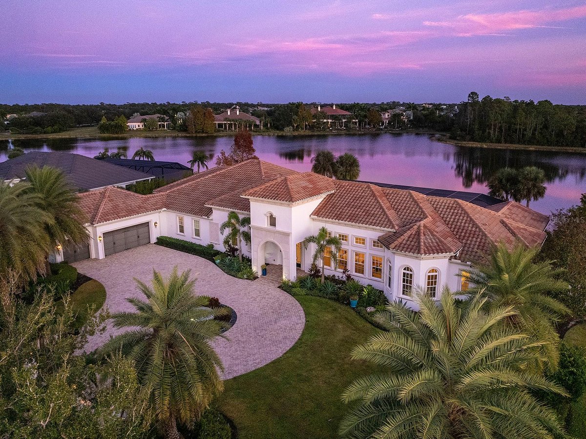 19436 NEWLANE PLACE, LAKEWOOD RANCH, FL 34202