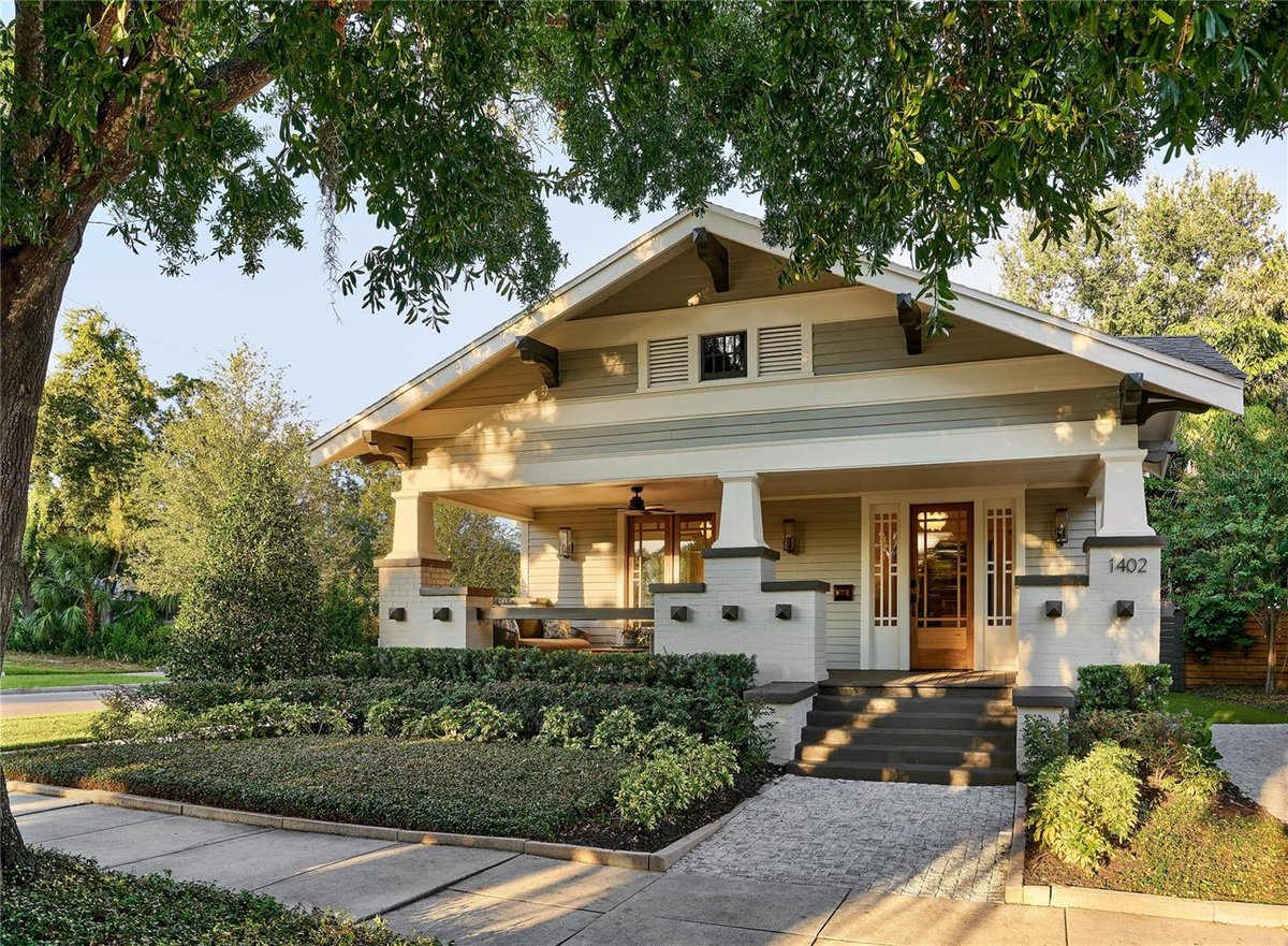 1402 S DE SOTO AVENUE