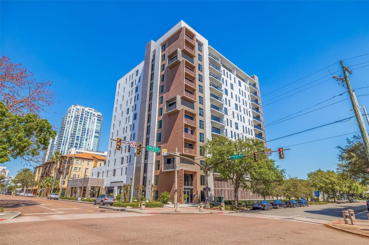 199 DALI BOULEVARD #402, ST PETERSBURG, FL 33701