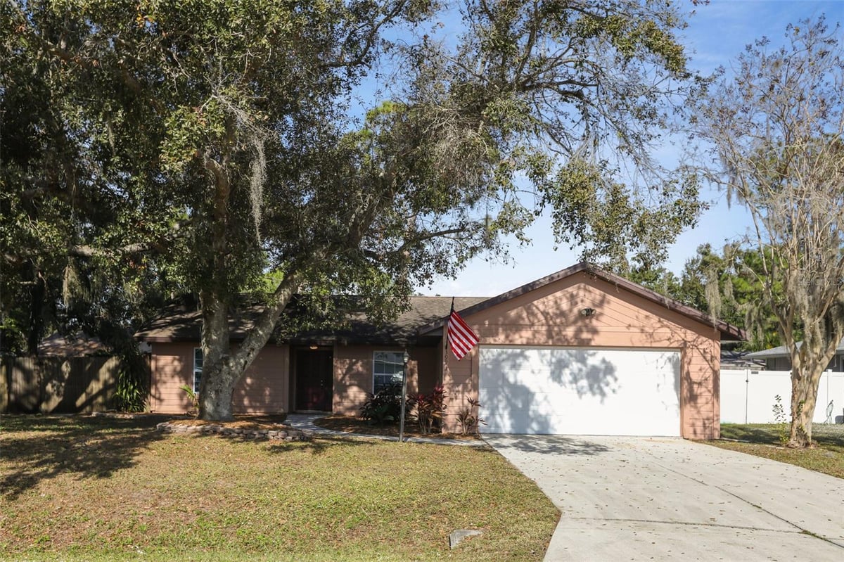 3993 HINA DRIVE, SARASOTA, FL 34241