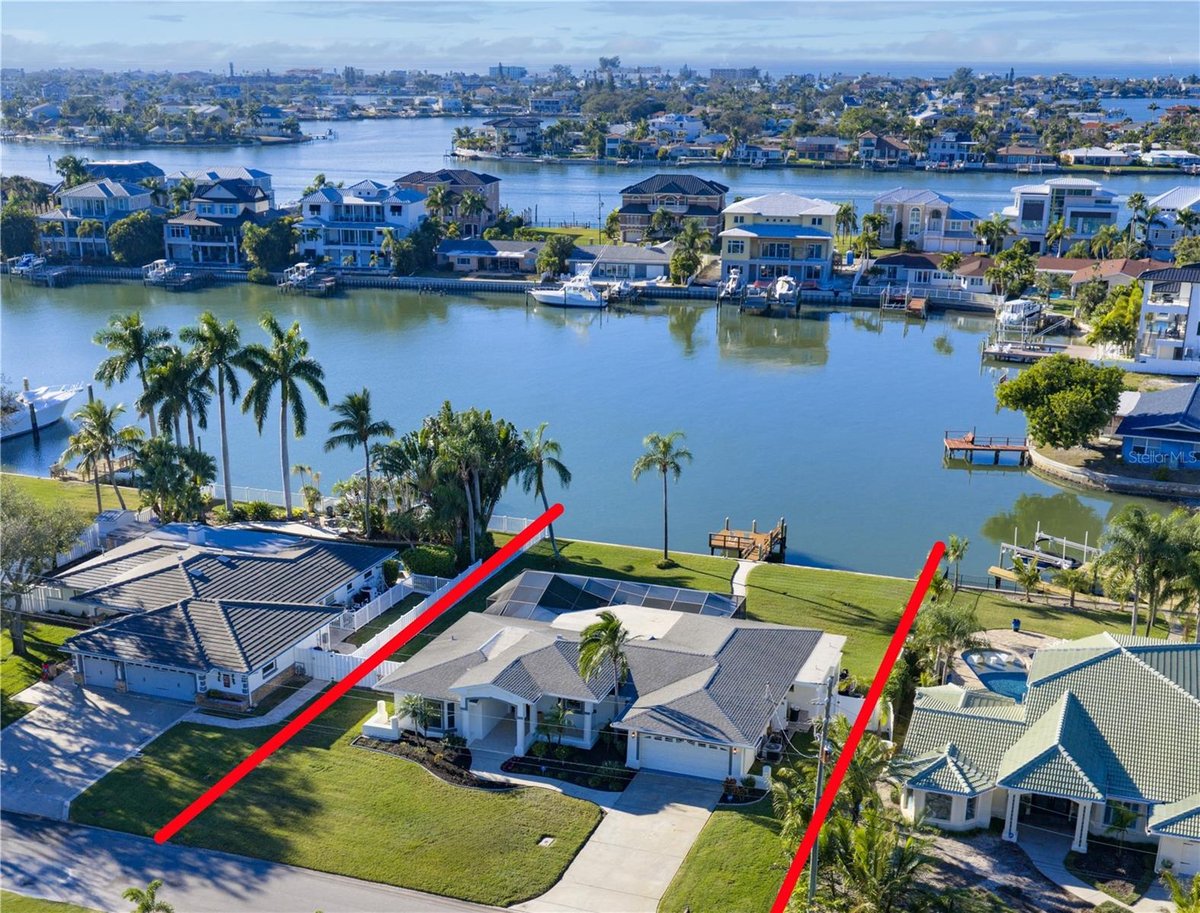 402 HARBOR VIEW LANE