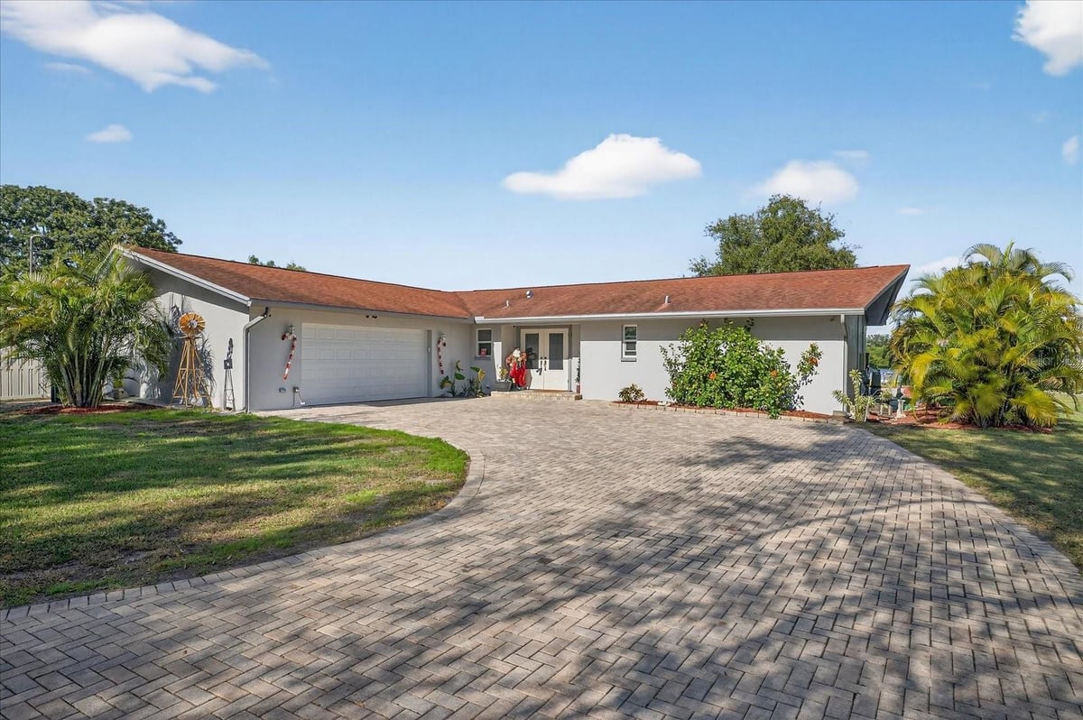 Community Featured Property