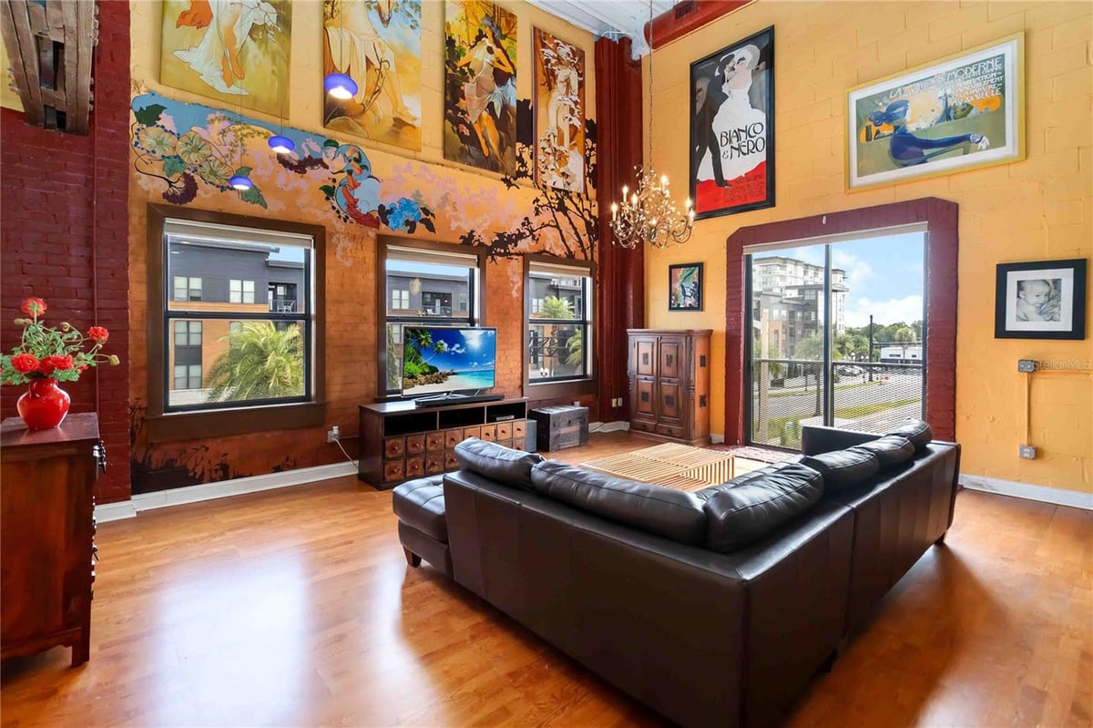 62 W COLONIAL DRIVE #301, ORLANDO, FL 32801