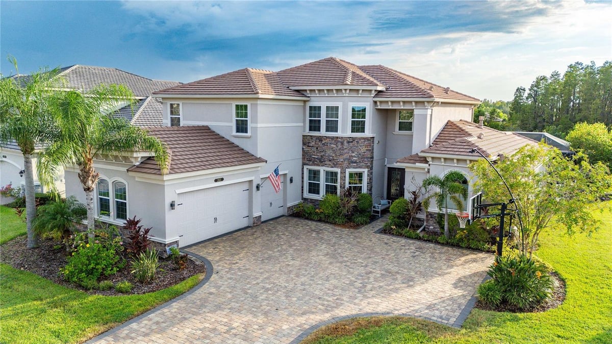 Community Featured Property