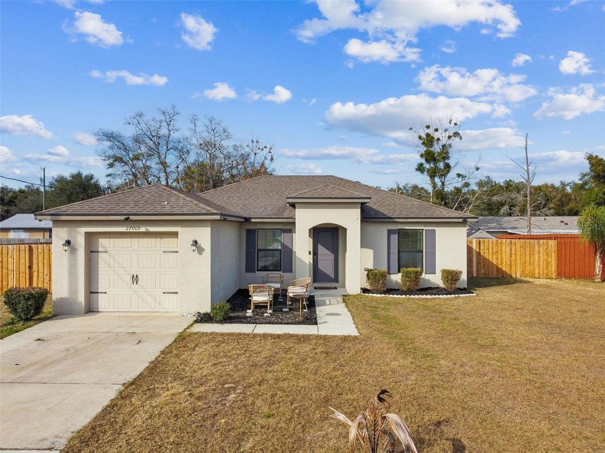 27009 ANTHONY AVENUE, BROOKSVILLE, FL 34602