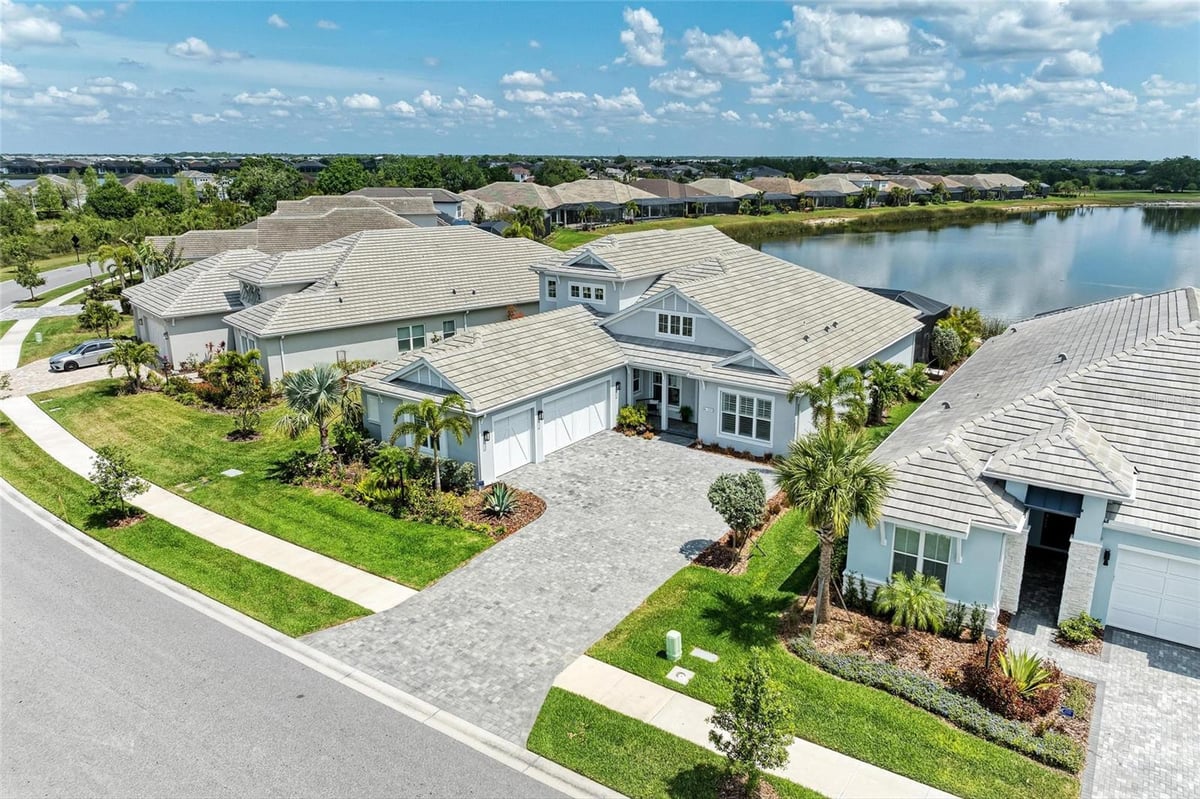 8067 WATERBEND TRAIL