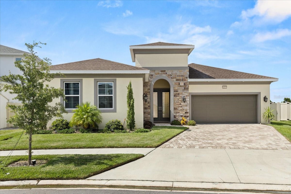 8297 IVY STARK BOULEVARD WESLEY CHAPEL, 33545 FL 33545 — $300 | 3 Bed / 2 Bath | 33545 FL Home for Sale