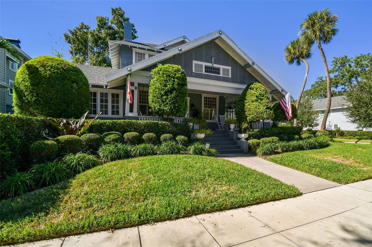 901 S DELAWARE AVENUE