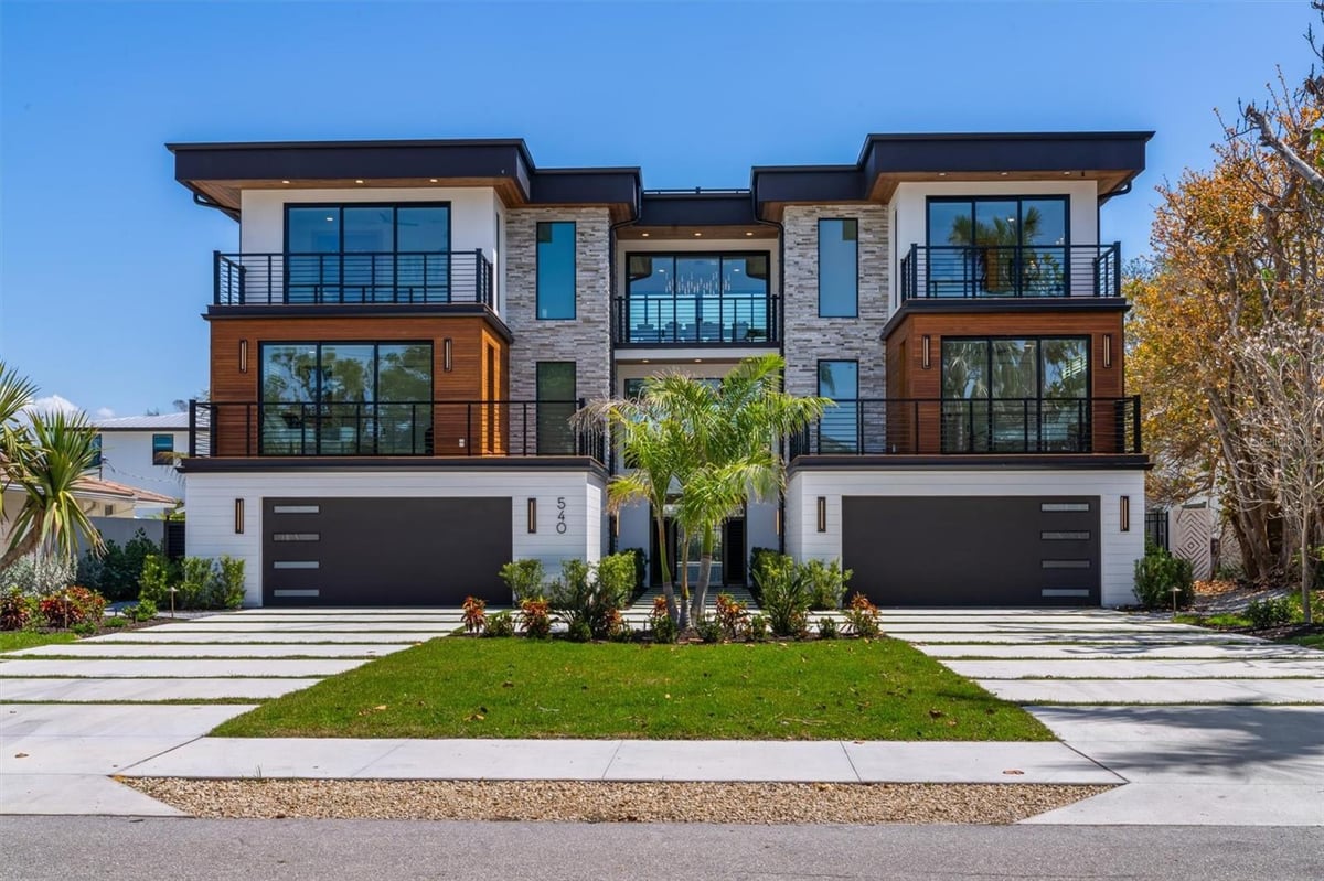 540 S POLK DRIVE