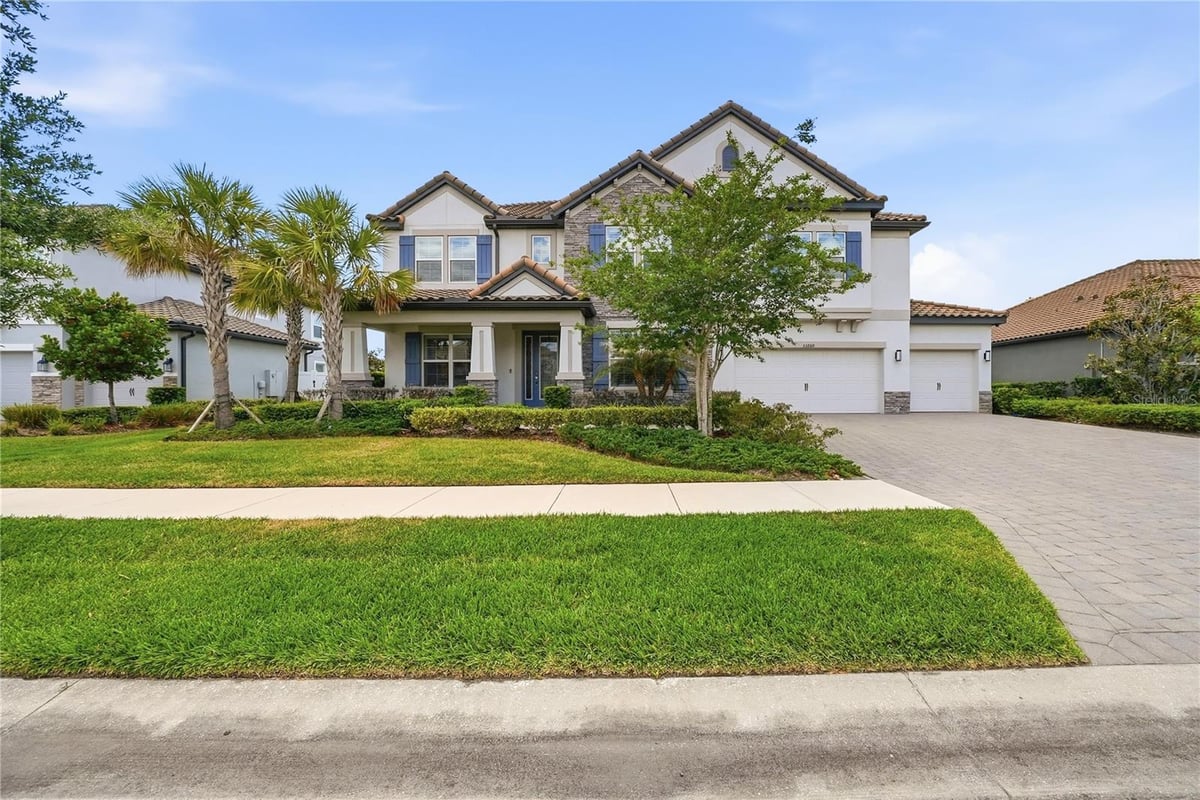 Wesley Chapel - Florida Living Group Wesley Chapel - Florida Living Group