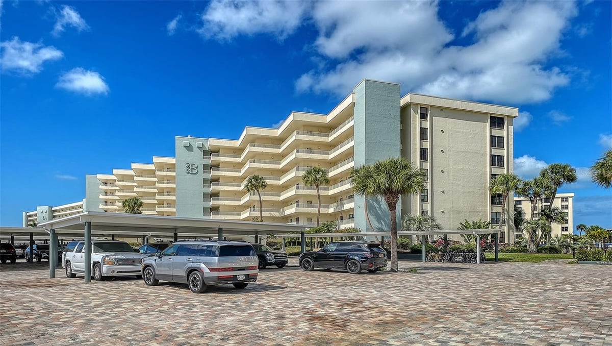  5780 MIDNIGHT PASS ROAD #110