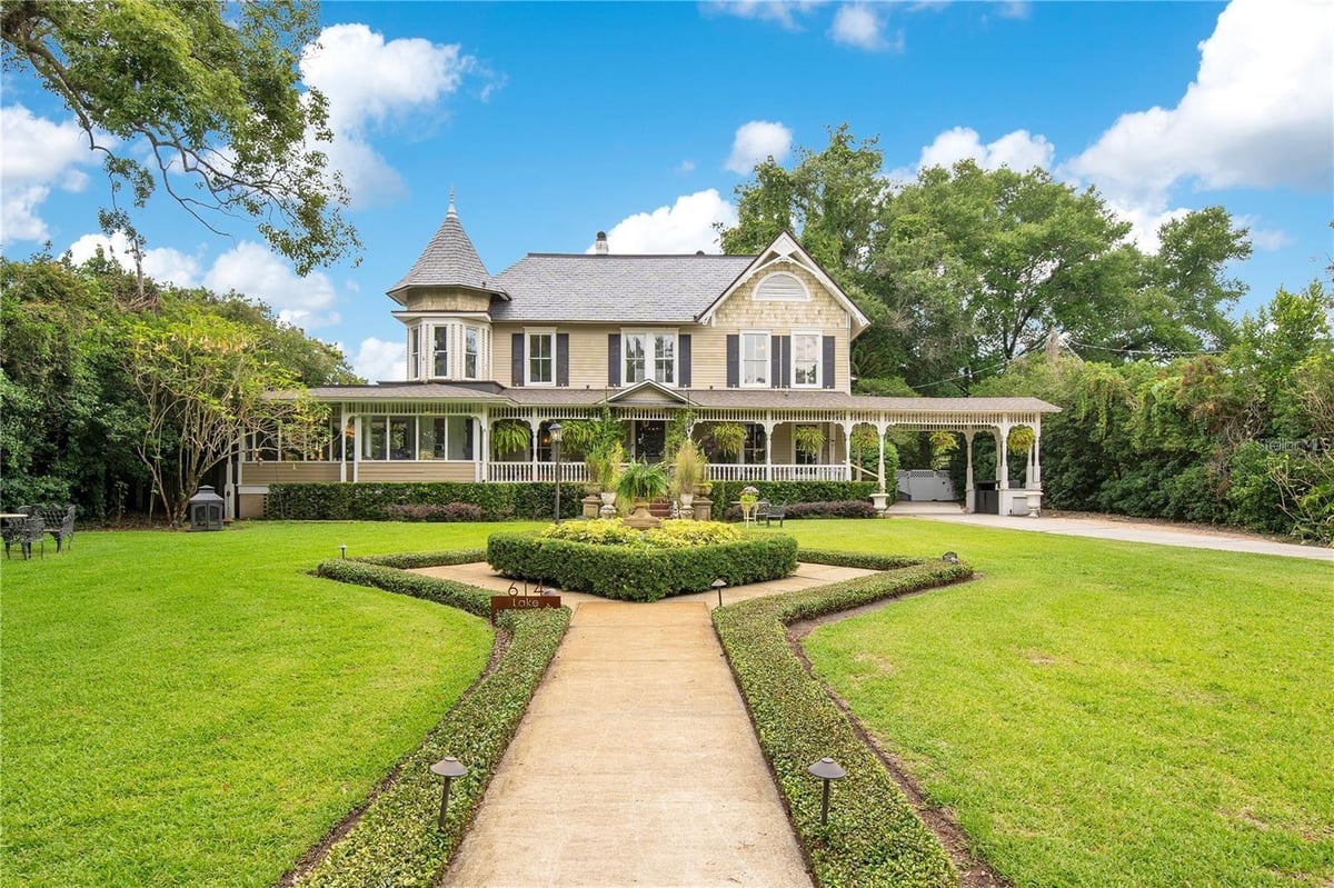 featured property