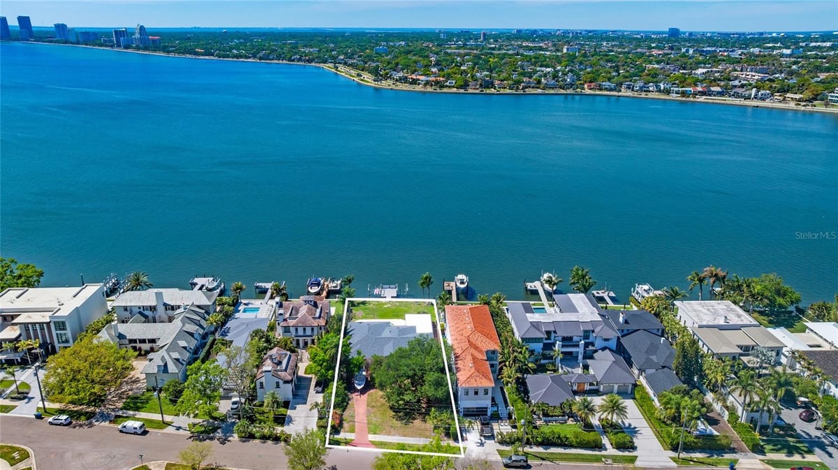 Community Featured Property