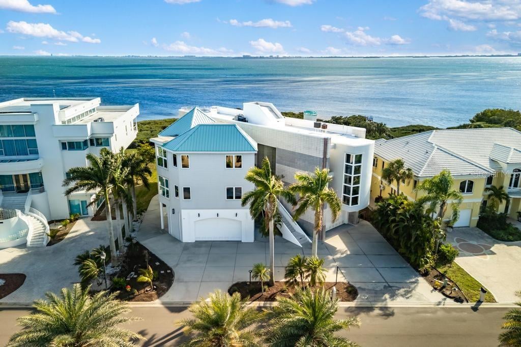 Community Featured Property