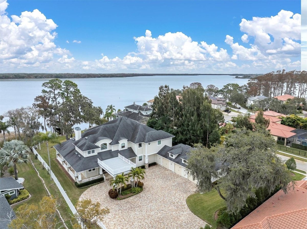 4650 RIDGE VIEW ROAD