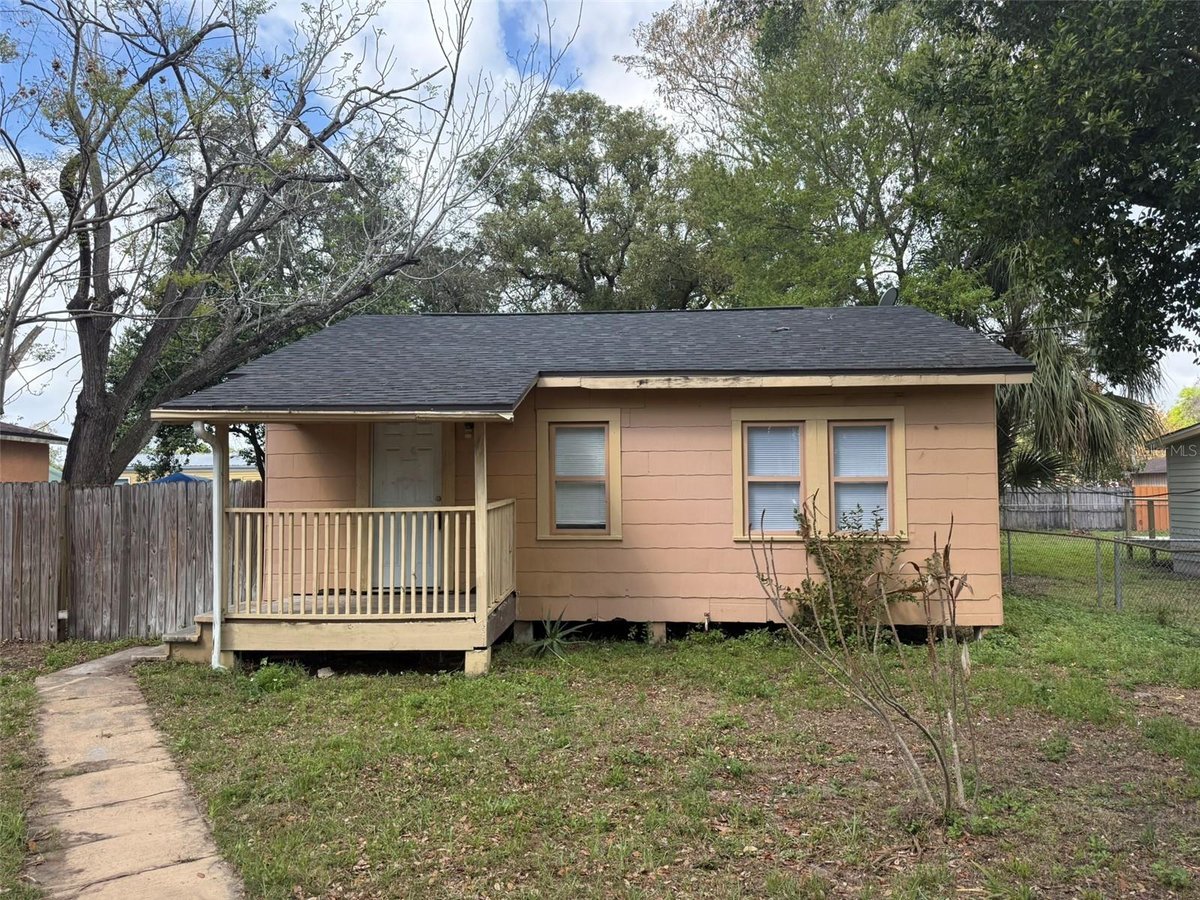 3612 N 52ND STREET, TAMPA, FL 33619