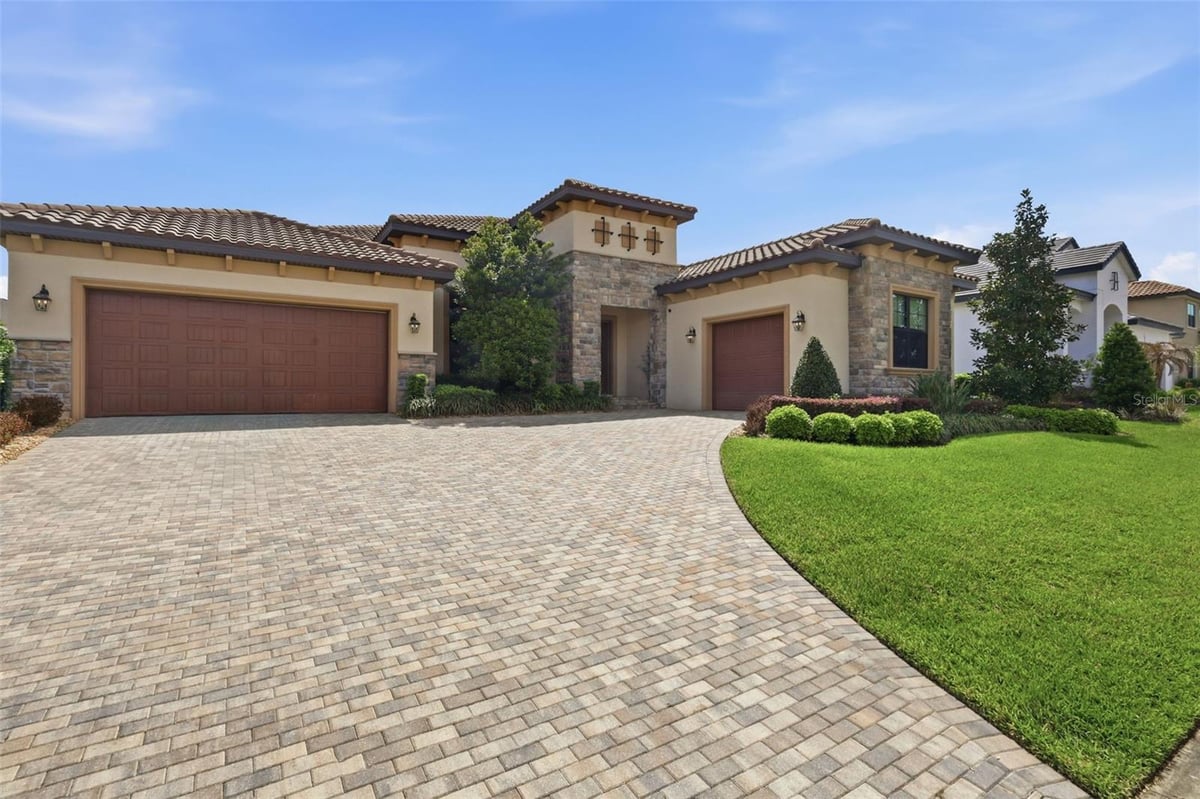14907 TAVARES MILL AVENUE, LITHIA, FL 33547