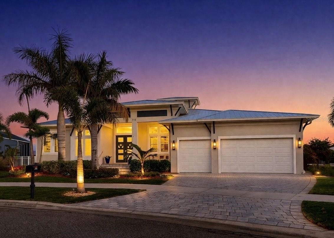 Community Featured Property