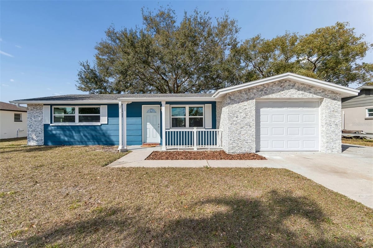 1147 RUSHMORE DRIVE
