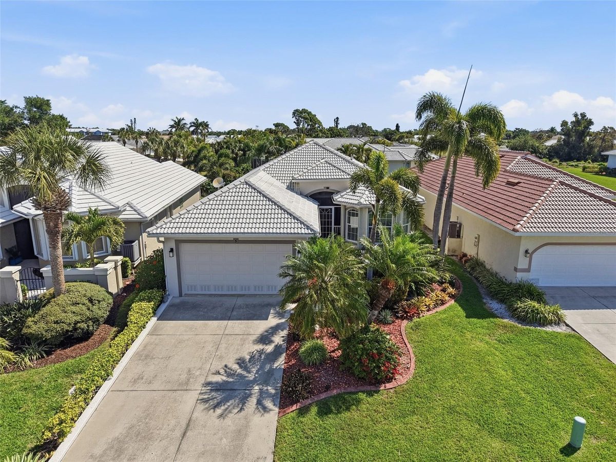 5 WINDWARD TERRACE