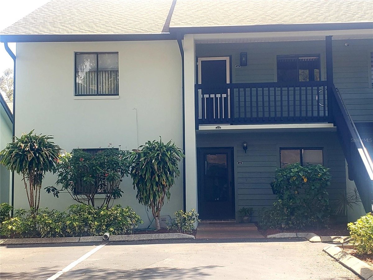 3710 GREENERY COURT #110, TAMPA, FL 33618