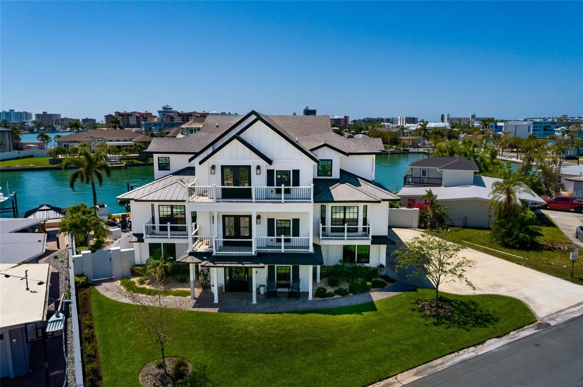 Community Featured Property