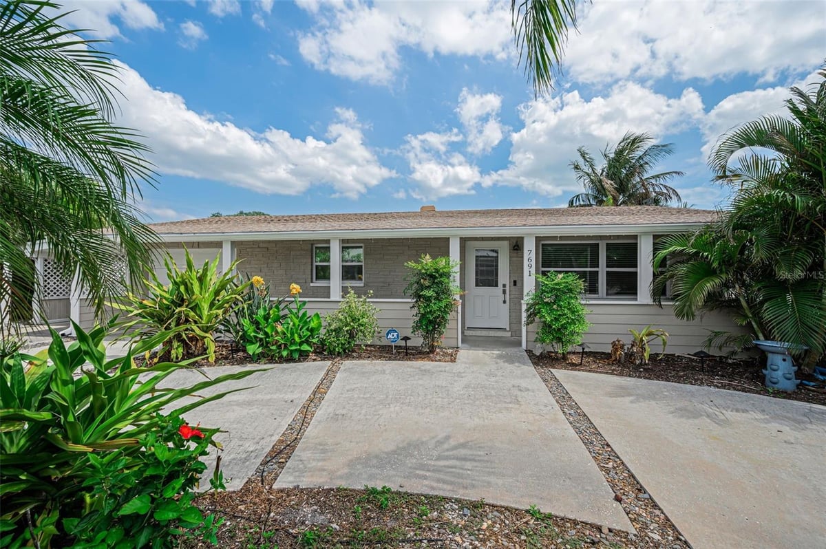 7691 COQUINA WAY, ST PETE BEACH, FL 33706