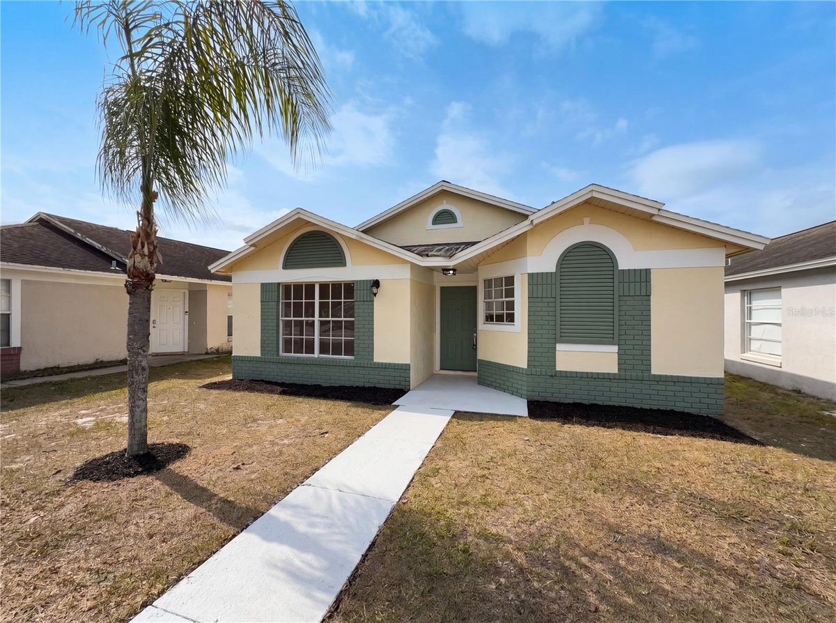 9814 DEAN COVE LANE, ORLANDO, FL 32825