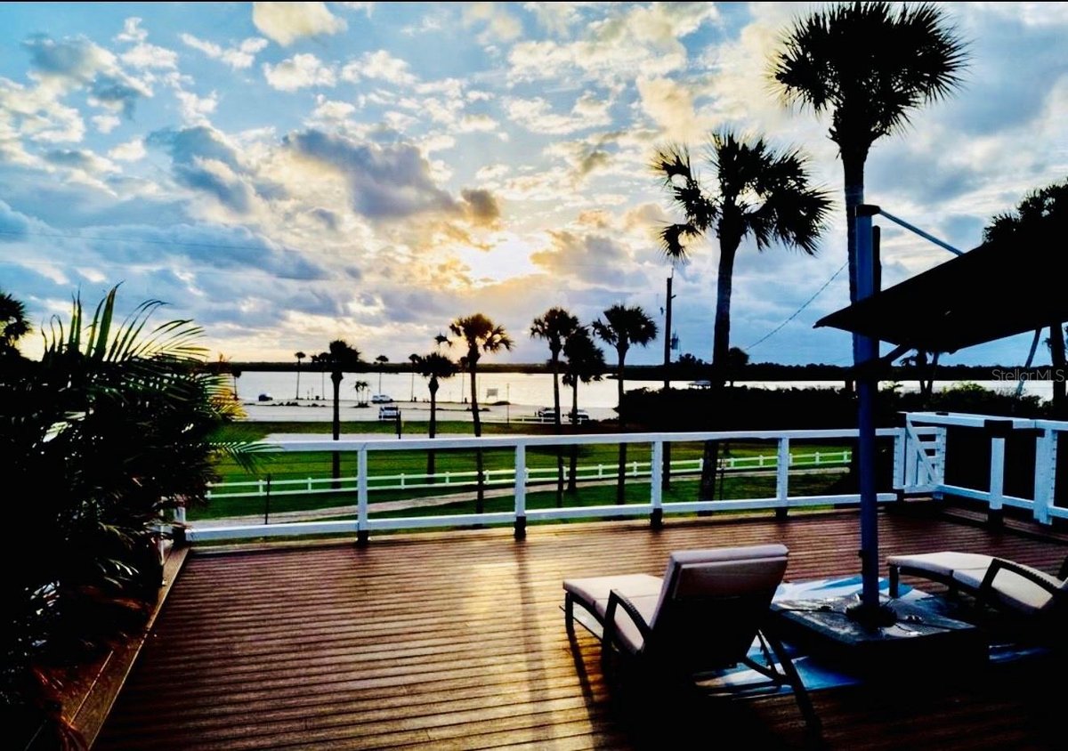 500 S RIVERSIDE DRIVE