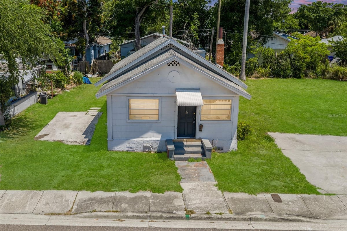 2001 15TH AVENUE S, ST PETERSBURG, FL 33712