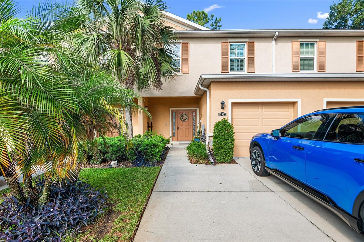 13922 SNAPPER FIN LANE, TAMPA, FL 33637