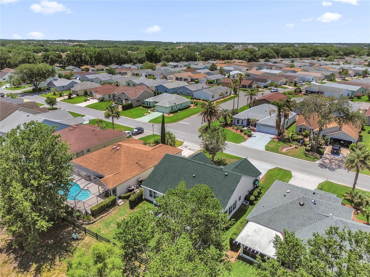 521 CARRERA DRIVE, THE VILLAGES, FL 32159 | Slideshow Image #38