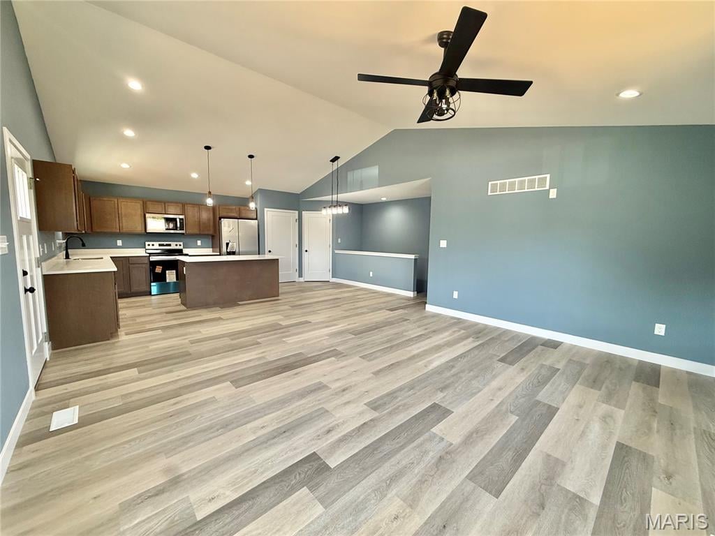 563 CALVEY HEIGHTS COURT, ROBERTSVILLE, MO 63072  Photo 7