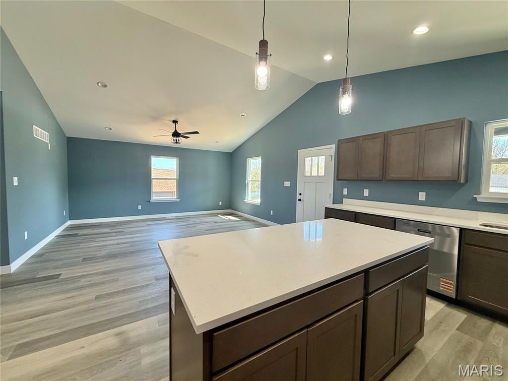 563 CALVEY HEIGHTS COURT, ROBERTSVILLE, MO 63072  Photo 8