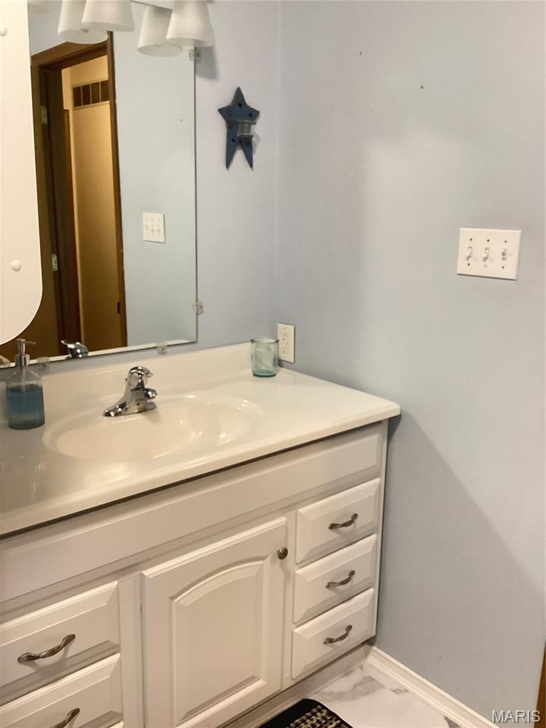 1391 N SHORE DRIVE, CATAWISSA, MO 63015  Photo 11