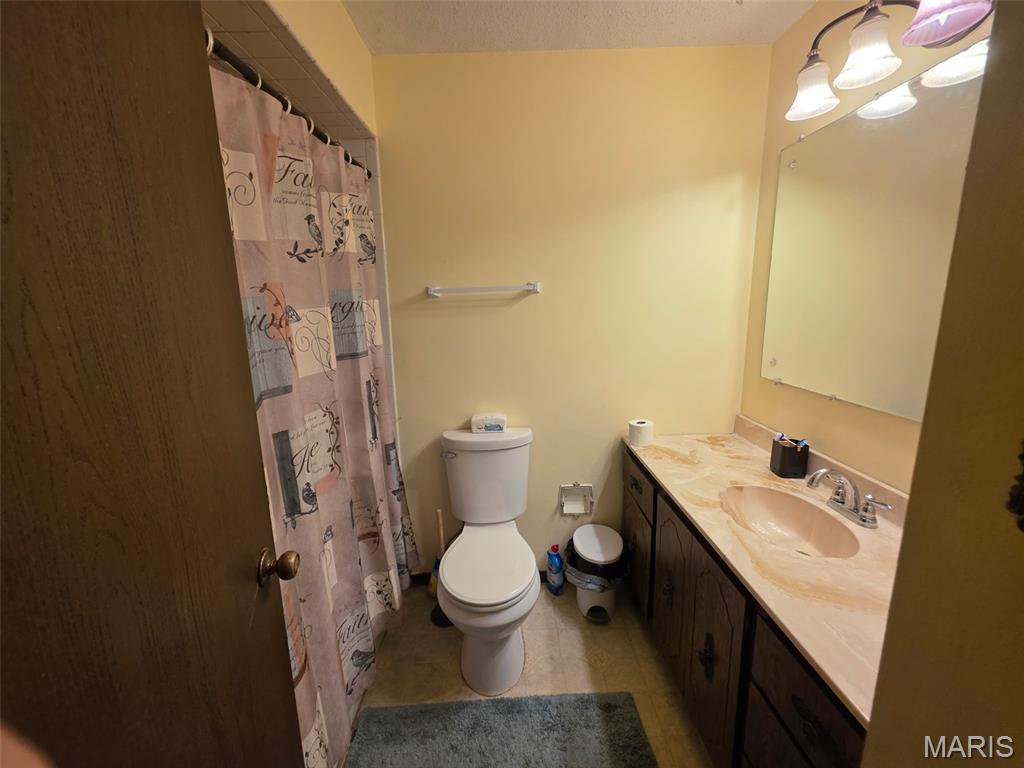663 HOMESTEAD LANE, VILLA RIDGE, MO 63089  Photo 11
