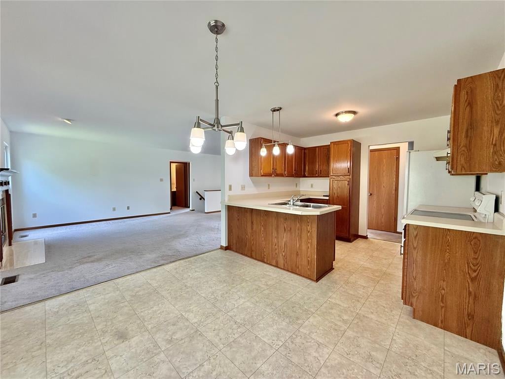 3675 BOSTONS FARM DRIVE, BRIDGETON, MO 63044  Photo 11